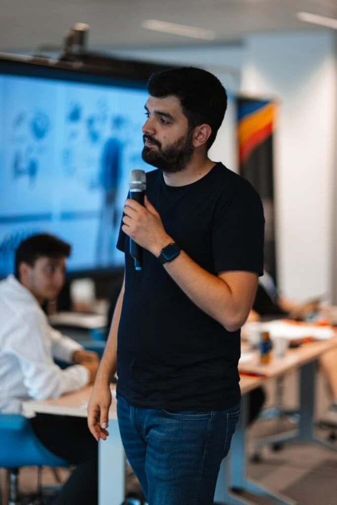 Andrei Nicolae profile picture